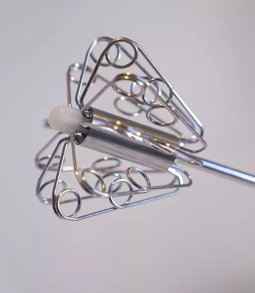 Fouet rotatif semi-automatique avec son gobelet +  Un livre de recette gratuit (copie)